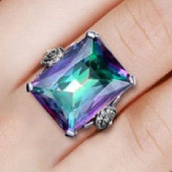 Mystic Rainbow Topaz Ring - Picture 7 of 7